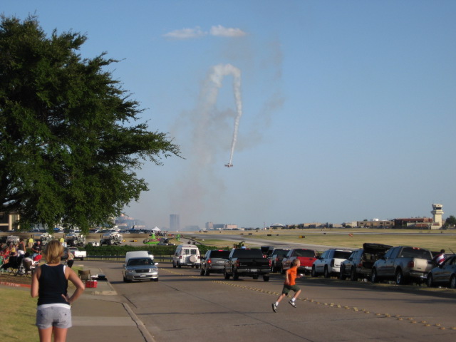 617x456 pixels (91K)